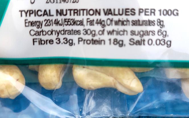 Heera Cashewnuts 100g - Cestaa Retail